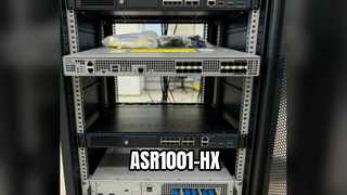 ASR1001-HX 1RU エンタープライズ エッジ ルーター、60 Gbps 帯域幅、4x10GE SFP+ + 8x1GE SFP + 4 つの構成可能な P