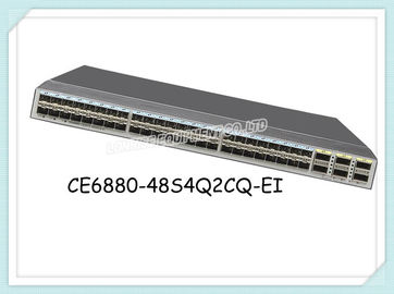 華為技術のネットワーク スイッチCE6880-48S4Q2CQ-EI 48x10GE SFP+ 2x40G/100G QSFP28 4x40GE QSFP+