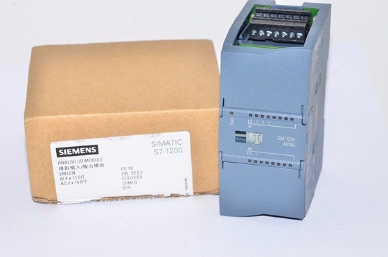 Siemens 6ES7 234-4HE32-0XB0 SIMATIC S7-1200アナログ入力/出力SM 1234