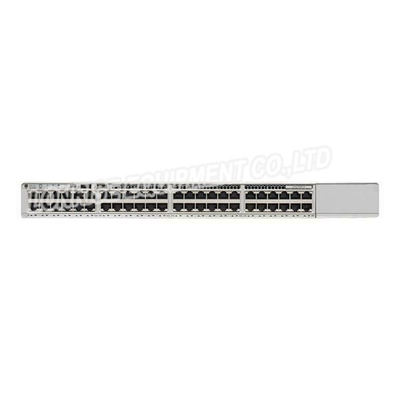 9200 48 -港PoE +ネットワークの利点スイッチC9200 - 48P - A