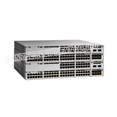 C9300-24T-E Ciscoの触媒9300の新しい24港データ ネットワークの要素だけ