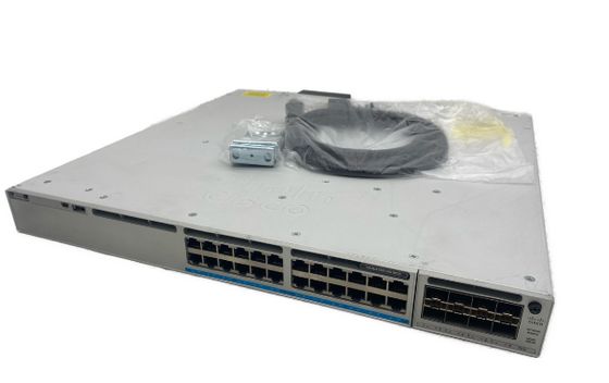 C9300-24UX-A Catalyst 9300 24ポート 10G/mGig Copper モジュラーアップリンク UPOE Network Advantage