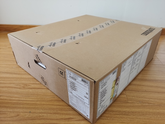 シスコ C9500-48Y4C-A カタライザー 9500 48 ポート 25G スイッチ