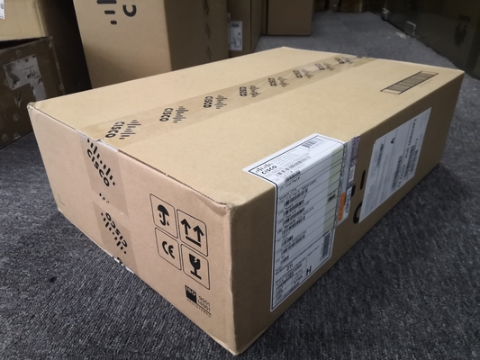 Cisco ISR 1100 C1111-8P ルーター 8 ポート デュアル GE WAN 1Gbps