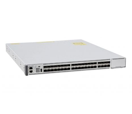 シスコ・カタライスト 9500 40ポート 10G スイッチ C9500-40X-A NW Adv ライセンス