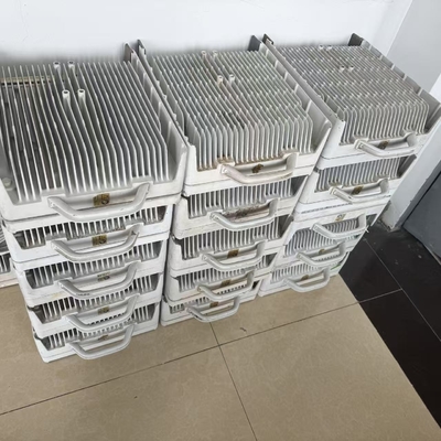 ERICSSON KRC 161 623/1 ラジオ 2219 B1 エリックソン ラジオ 基地局のための屋外マクロラジオ