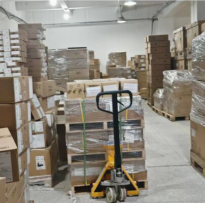 CE6810-32T16S4Q-LI-F, Huawei CE6810 スイッチ, 32x10G RJ45/16x10G SFP+/4x40G QSFP+