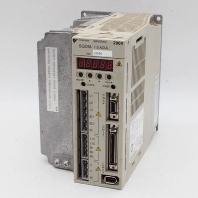 SGDM - 15ADA-Yaskawa Sigma II シリーズ 1.5kW 200V AC サーボアンプ