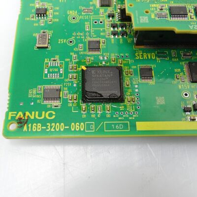 ファナック A16B-3200-0600 R-30iA メイン CPU PCB 産業用オートメーション制御ボード