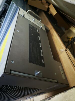 2x10G/IG サービス エッジ ライン カード（BRAS）構成を備えた Cisco ASR-9904 ルータ