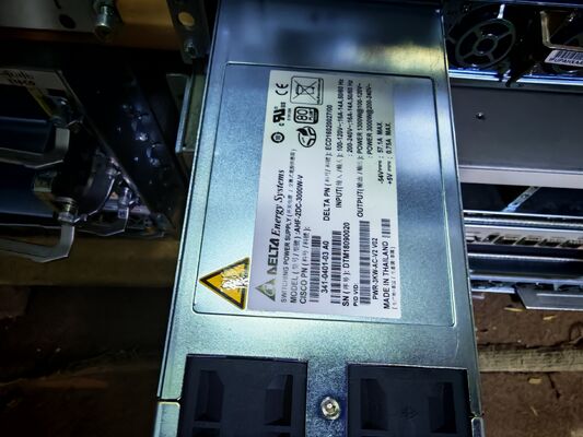 2x10G/IG サービス エッジ ライン カード（BRAS）構成を備えた Cisco ASR-9904 ルータ