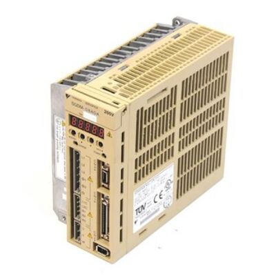 安川電機 SGDM-30ADA 3.0kW AC サーボドライブ 産業用オートメーションコントローラ