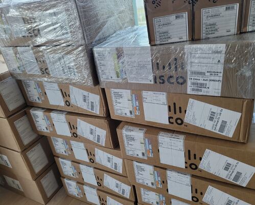 C1000-48P-4X-L マネージド ギガビット PoE+ スイッチ, 48×1G PoE ポート 4×10G SFP+ Uplinks, 370W PoE 予算 企業&SMB