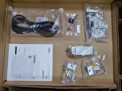 新品 C9200L-24P-4G-A 24ポート ギガビット PoE+ マネージドスイッチ、4×1G SFPアップリンク、ネットワークアドバンテージ、600W PoEバジェット