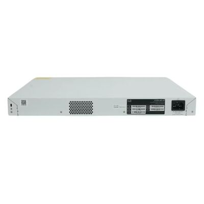 C1300-48P-4G、Cisco C1300 スイッチ、48x PoE+ 370W/4x SFP/ラックマウント