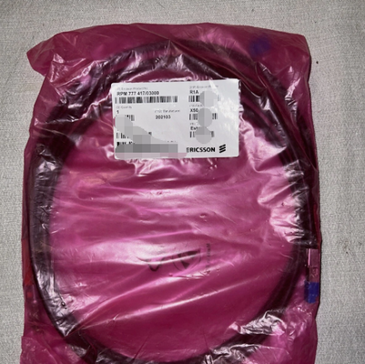 RPM 777 417 /03000 信頼性の高いデータ伝送のための 3m 高性能光ファイバーパッチケーブル