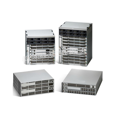 Ciscoの触媒9300は24 GE SFPアップリンク スイッチCiscoモジュラー9300スイッチを左舷に取る