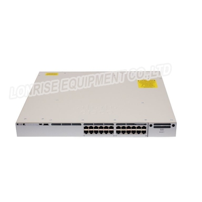 C9300-24P-A新しいCiscoスイッチ触媒9300の24港PoEネットワークの利点