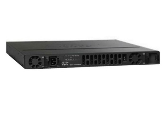 ISR4431-V/K9 シスコ ISR 4431 (4GE,3NIM,8G FLASH,4G DRAM,VOIP) 500Mbps-1Gbps システムスループット, 4 WAN/LAN ポート