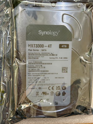 Synology Plus シリーズ HAT3300-4T 4TB 3.5 インチ SATA III NAS 内蔵ハードドライブ